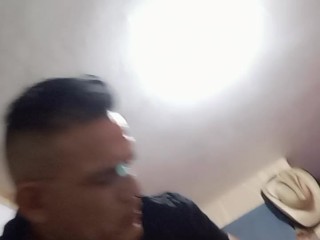 Después de toda la semana de escuela hoy es sábado y mi profesor me va poner examen ,,,,q riko