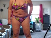 Curvy BBW Milf in bikini shaking it 12/16