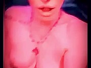 Brunette en chaleur s’empale sur un God Énorme / JOI Français 100% Amateur 16/16