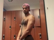 Hairy Otter shows off Muscles