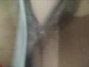 En casa sólita bien caliente queriendo culear y que den mucha leche, buen video con este consolador. 3/16