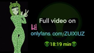 Alien Girl! Babando, esguichando e fodendo muito a minha buceta alienígena