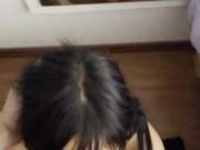 Chica despierta dando una mamada 15/16