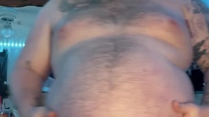 Gainer piggy showing off