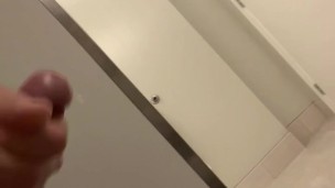 Giant slow mo cum shot
