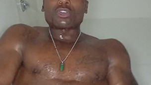 Ebony Uncut BBC Teen Showering Soaping Up The Goods in 4K (POV)🔥