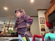 Washing the dishes 5/16