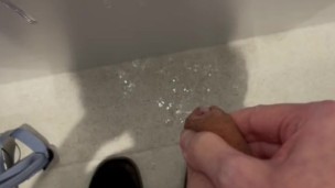 Busy College Bathroom Jerk Off - 18 Y/O Twink Big Cumshot