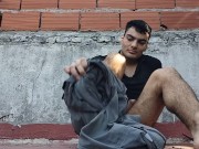 Disfrutando el sol en el aire saboreando suave masturbacion 2/16