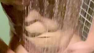 Quick Shower after workout at the Gym making sure my dick is clean.