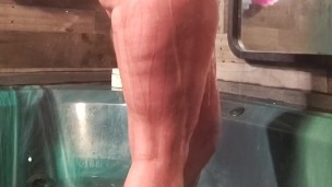 Watch my play with the jets and get this pussy super wet