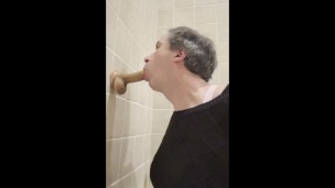 no hands deepthroating practice