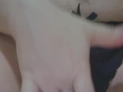 Me grabo masturbandome  en el baño hasta venirme 6/16