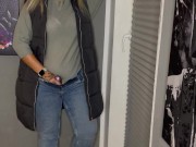 Selbstbefriedigung stehen Jeans ich komme zweimal multiple Orgasmen Klitoris satisfyer feucht geil 14/16