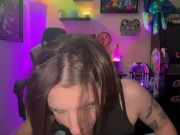 I wish my boyfriend could fix things like you, all I needed was your extension 🍆 cord 🙄 15/16