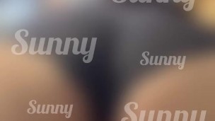 moviendo el culo un poco, prometo subir más videos.❤️