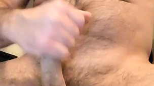 Hairy muscle bear with a quick, thick CUMSHOT