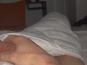 Siempre la tengo dura como roca