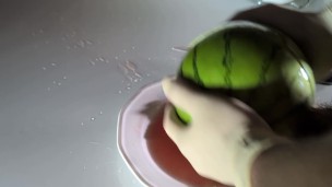Fucking a jucy Watermelon [ Free OnlyFans ]
