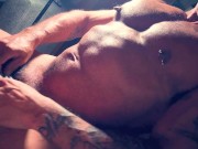 HUGE MUSCLE BEAST WANKS HIS HUNG COCK 13/16