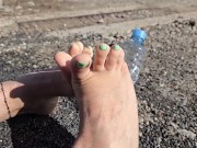 I would like semen from your big cock on my feet 7/16