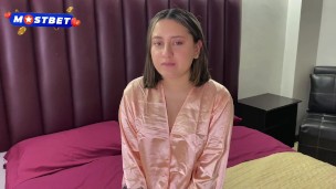 La chica latina a la que alquilé mi apartamento, en lugar de pagarme, decidió follarme.