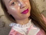 do you want to look under my dress?🙃😋 4/16