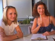 Jasmine Lynn è una bionda che adora farsi scopare la figa e il culo 1/16