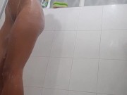 I masturbate my pussy in the shower and choke video for my lover. 14/16