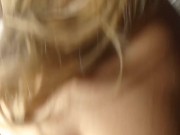 lorinha goza sentando no pau em quanto escuta funk 6/16