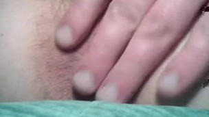 Masturbe (39) with one testicle