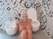 Thirsty MILF Takes It Deep: POV Anal, Piss Play, and Cum Swallowing 16/16