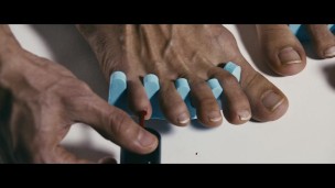 Rojo perfecto: pintando las uñas de los pies