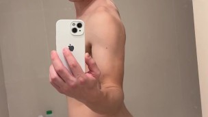 I play when I am alone😏🥵