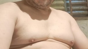 Eu com 46 anos bato punheta sempre