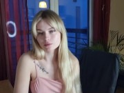 Изменила своему парню с его лучшим другом прямо у себя дома 10/16