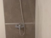 Disfrutando un ratito en la ducha 14/16