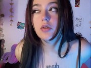 TU VUENS ME DESHABILLER ? - Screenshot 9 of 16 - Gros Seins