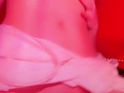 Одинокая студентка желающая секса, мастурбирует на камеру