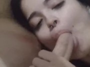 Esposa submissa Debora Prado faz boquete todo dia a noite antes de ir pra cama 3/16