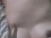 mi padrastro se viene en mi mientras chupo mi juguete para el 6/16