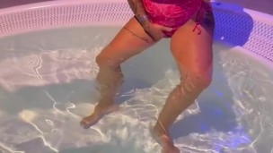 🔥In The SPA PUBLIC Im So Horny🥵 I Decide To Quit My Bathroom Clothes😳