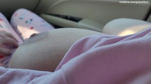 Big Boobs Stepsister Wasn't Expecting Me Touching Her