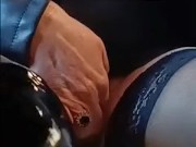 Incontro con un FANS e mi toglie lo slip in un parco pubblico - nikylanonella 11/16