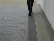 Incontro con un FANS e mi toglie lo slip in un parco pubblico - nikylanonella 16/16