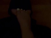 Girlfriend has footslave lick her feet clean after the gym 2/16