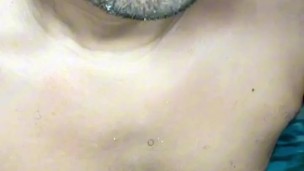 Escúchame y dejá salir todo tu semen mientras te digo como me gusta mamartelo