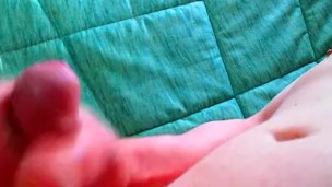 Masturbe (63) with one testicle