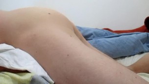 Masturbe (85) with one testicle