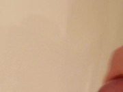 Après 8h de travail trop fatigué pour bander mais pas assez pour jouir 1/16